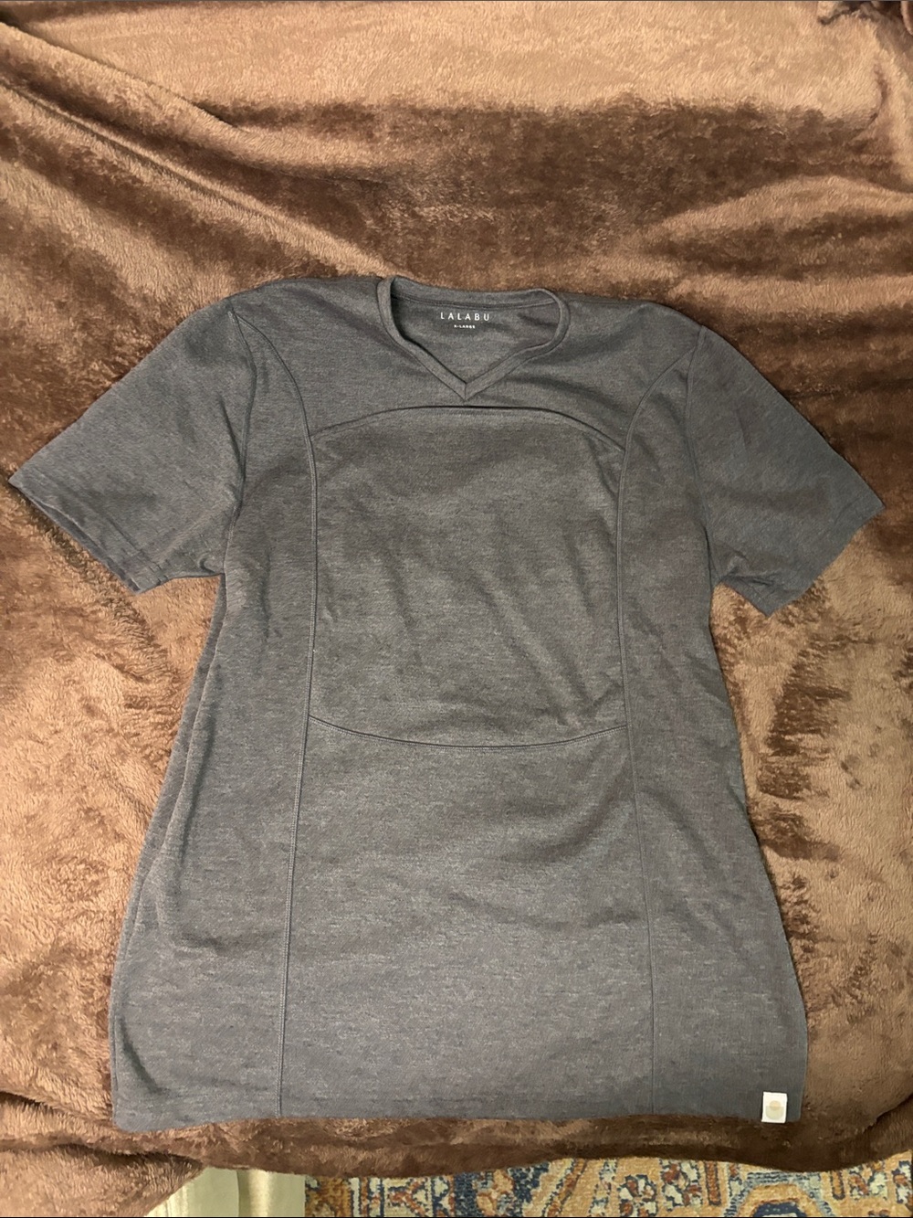 Lalabu infant-wearing dad shirt